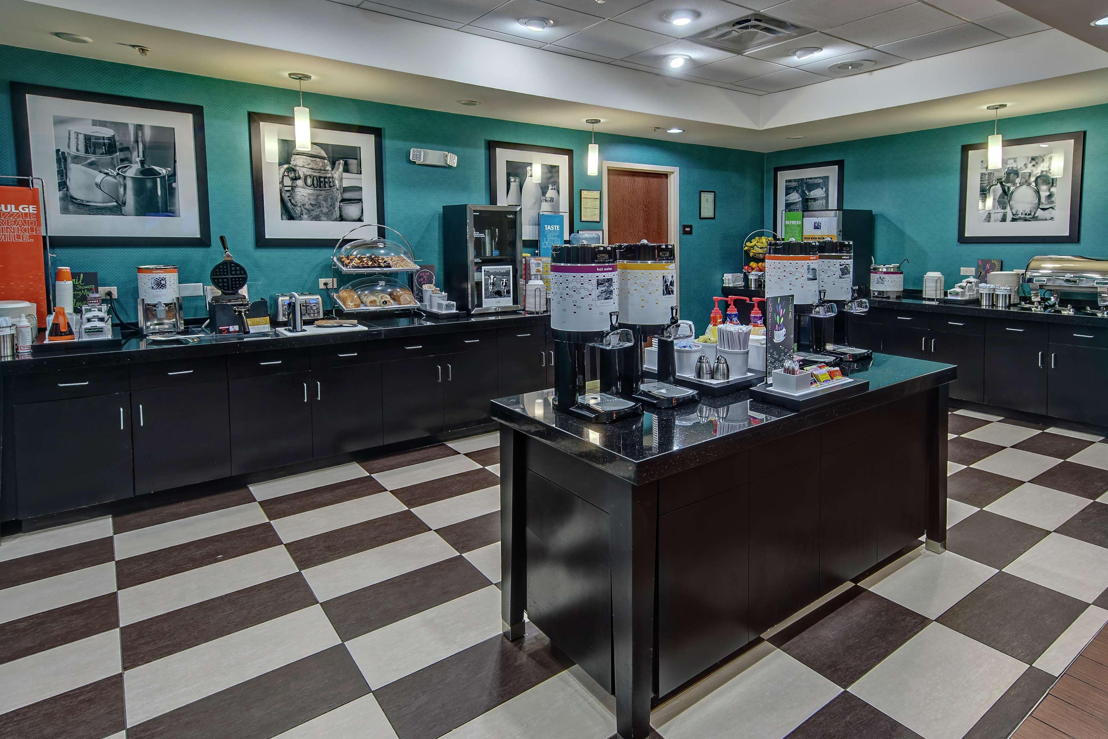 Hampton Inn&Suites Clarksville Extérieur photo