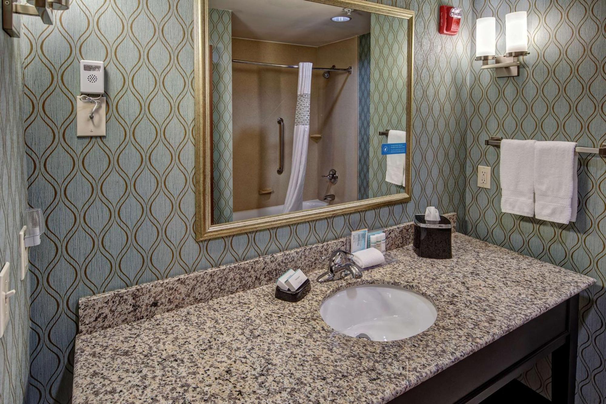 Hampton Inn&Suites Clarksville Extérieur photo